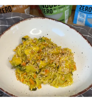 Makaron Konjac z Kurczakiem w Kremowym Sosie LowCarb #16